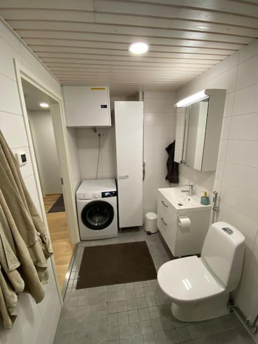 Modern Two Bedroom Apartment Near Helsinki Airport Vantaa Exterior photo