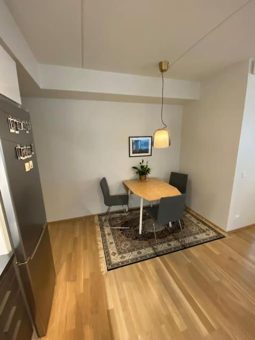 Modern Two Bedroom Apartment Near Helsinki Airport Vantaa Exterior photo